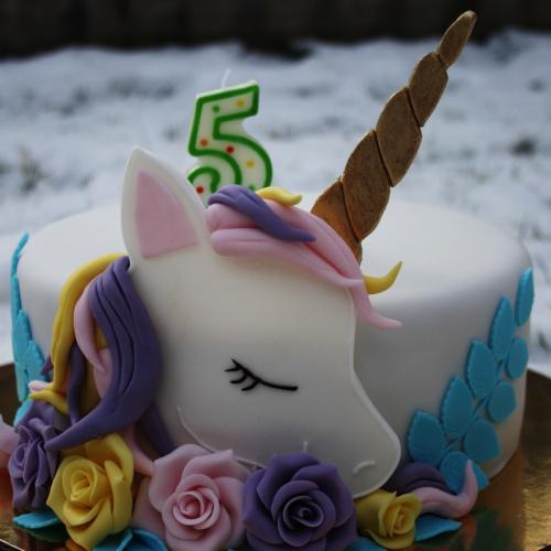 Unicorn a ruze