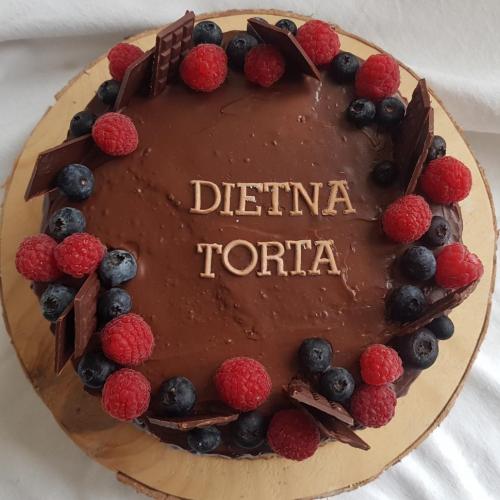 Čokoládová naked torta.