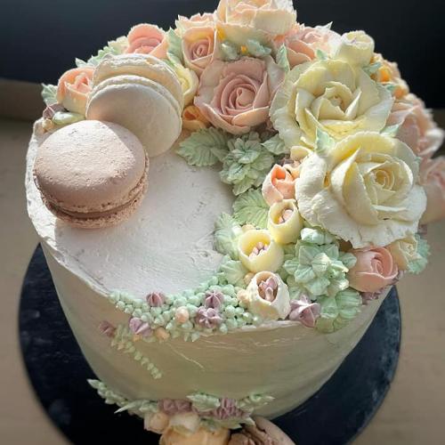 torta z maslových kvetov