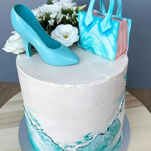 Torta pre dámu s lodičkou a kabelkou