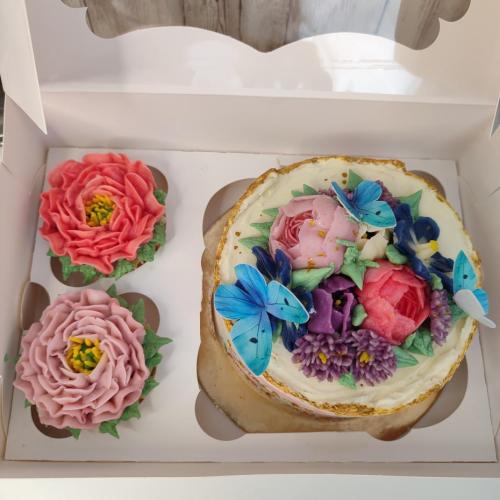 Bento box - mini torta (12cm) + 2 cupcakes, Tesserts, torta