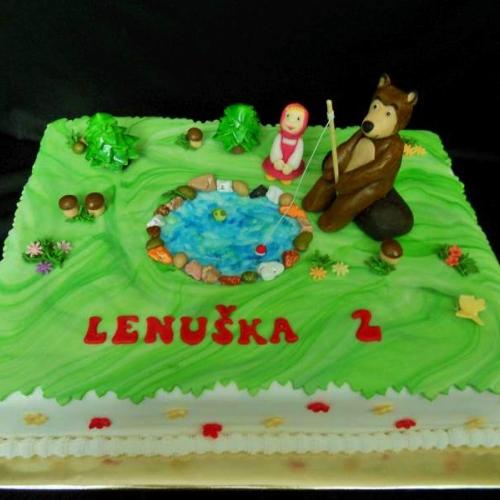 Máša a medveď.