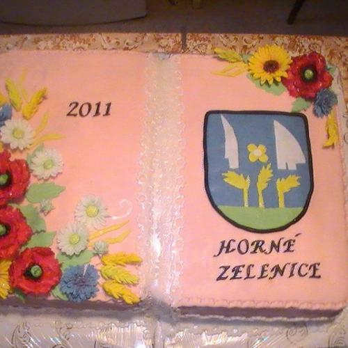 kniha s poľnými kvetmi