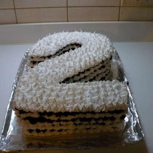 Penová torta na oslavu: 2 roky