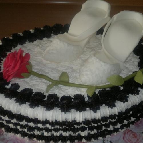 Penová torta pre sestru na 40-tku
