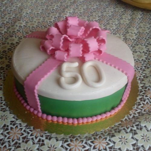 Torta v darčekovom balení...