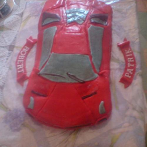 Lamborghini pre manžela k narodkám a syna k meninám...
