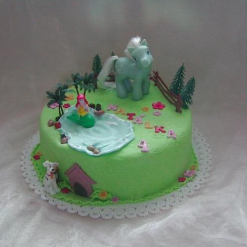 špeci torta s 3 motívmi :)