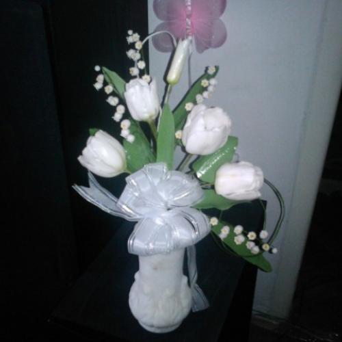 tulipány s konvalinkami