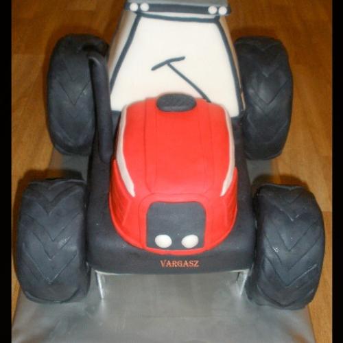 mega traktor