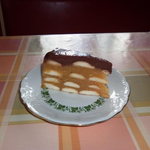 nepečená jablkovo-piškótovo-pudingová torta