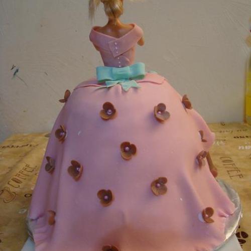  Barbie torta zo zadu