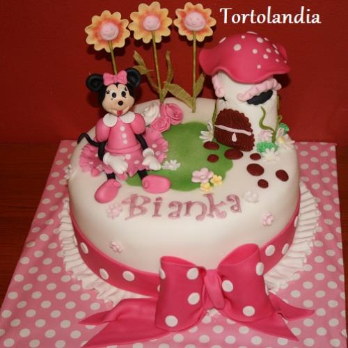 Minnie a kvetinky