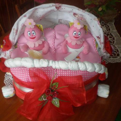 Moja pampersková torta, kočííík pre dvojičky....