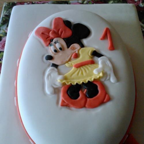 Minnie detail