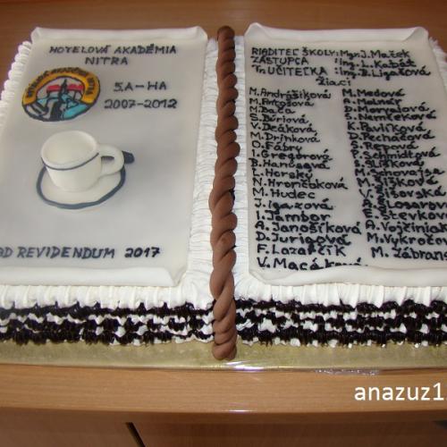 Velká penová kniha na stužkovú