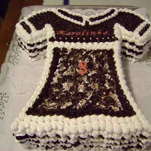 penova torta - šaty