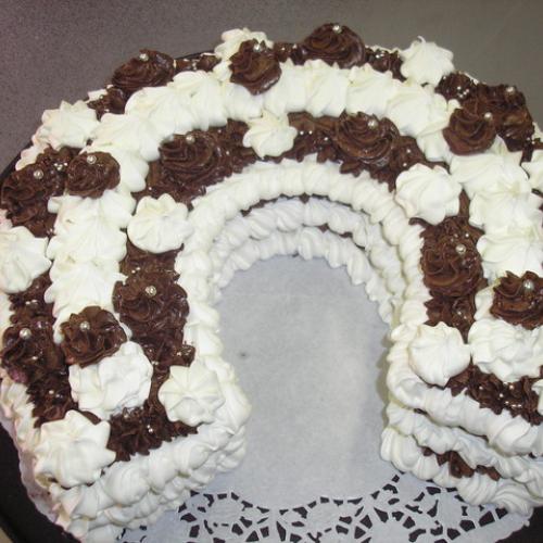 Penová torta - podkova