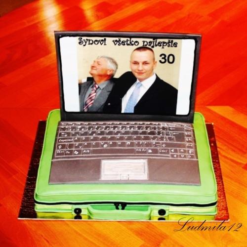 notebook 4,8 kg