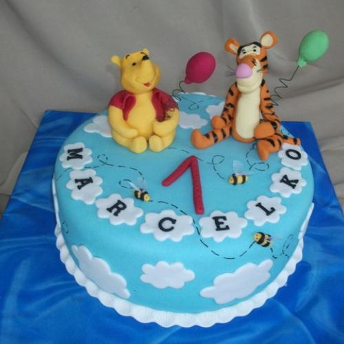 Macko Pooh a tiger.-))