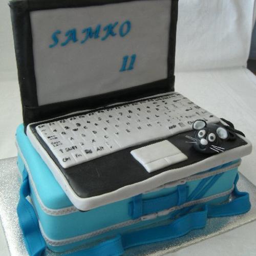 Môj prvý notebook s taškou :-)