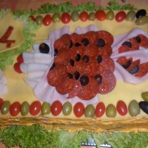 slana torta k narodeninam