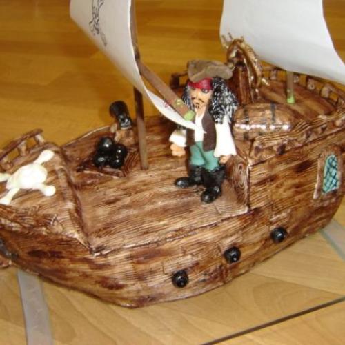 pirátska loď