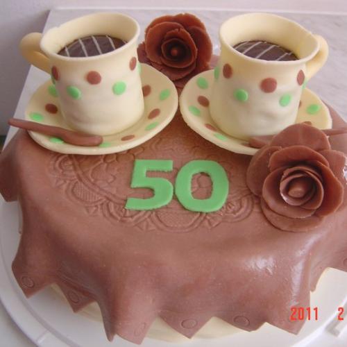 Torta so šálkami