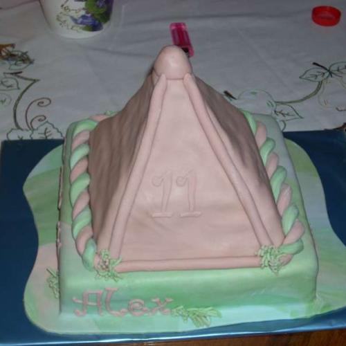 Pyramída