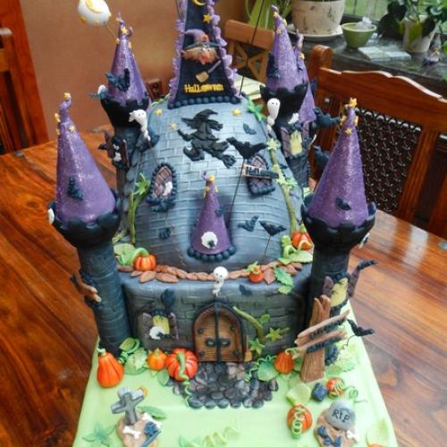 ZAMOK Halloween 