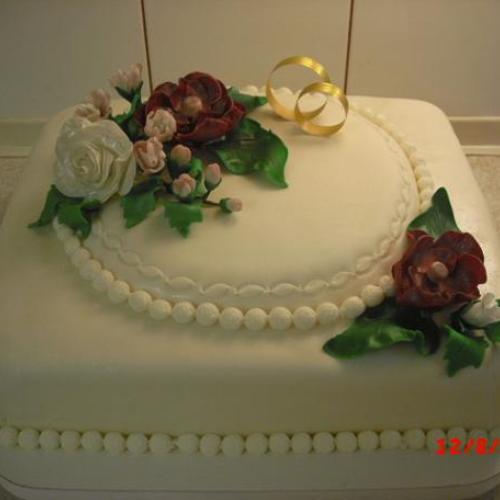 Svadobna torta