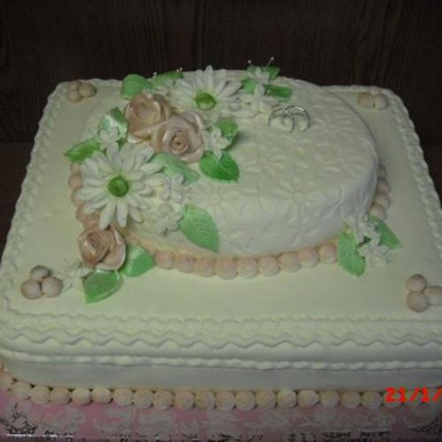 Svadobna torta