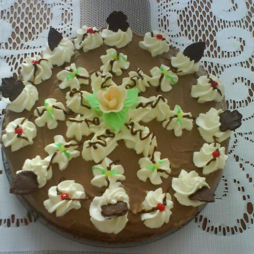 Kubánska torta s banánom a šlahačkou