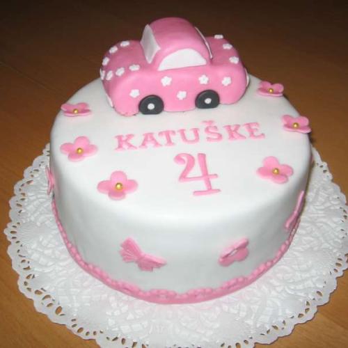 Tortička s autíčkom