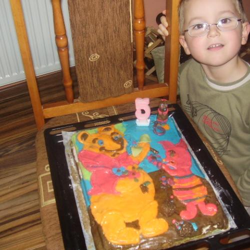 samkova torta macko pooh