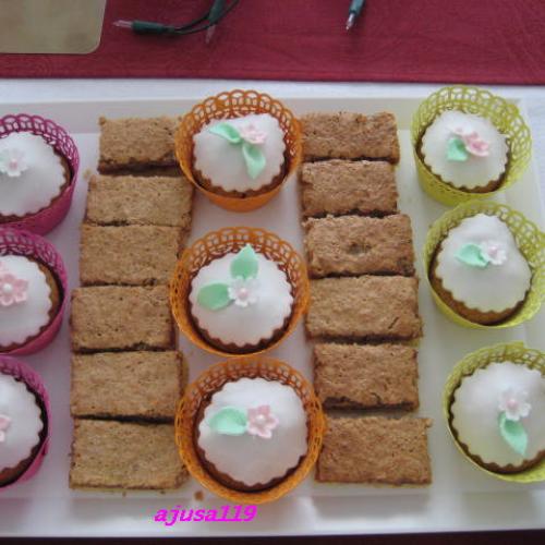Amaretto muffiny a londynske rezy