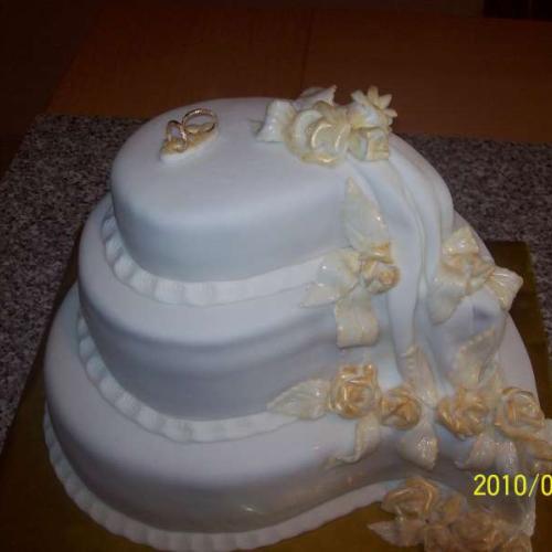 svadobna torta