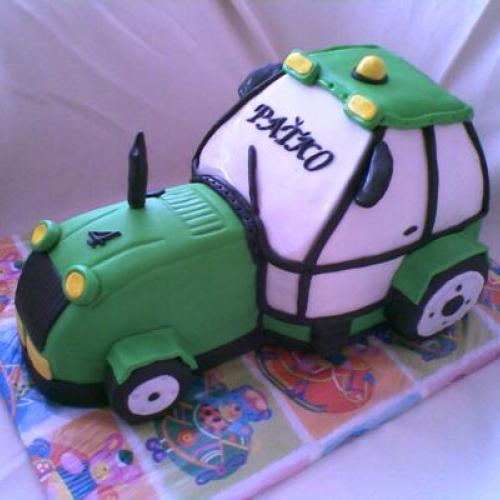 Torta traktor 