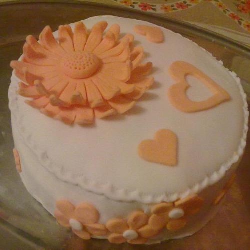 Torta s oranžovými kvietkami 2