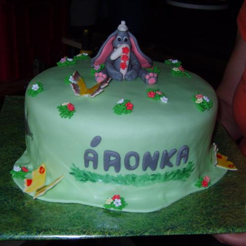Áron1