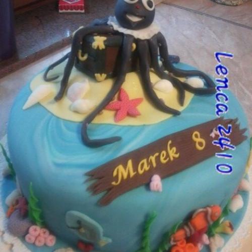 morsky svet s akoze chobotnicou