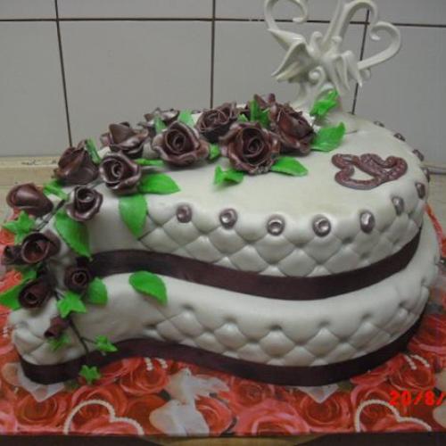 Svadobna torta