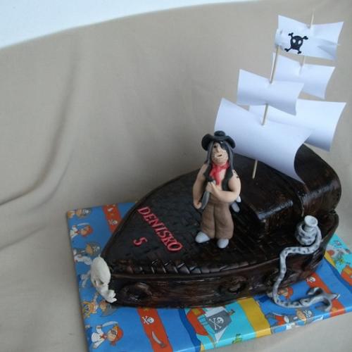 Piratska lod:-)