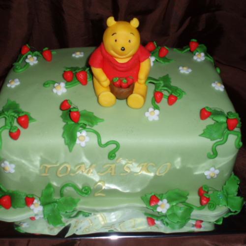 Macko Pooh a lesné jahôdky