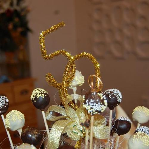 Cake pops na Zlatú svadbu - detail