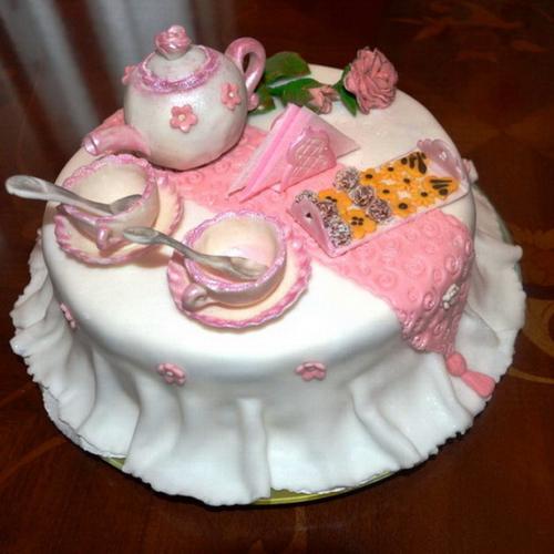 3.Torta "Prestretý stôl"