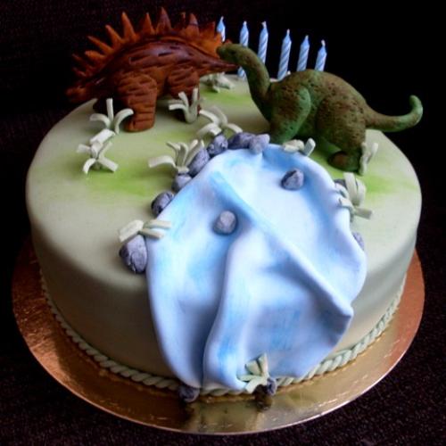 s dinosaurami
