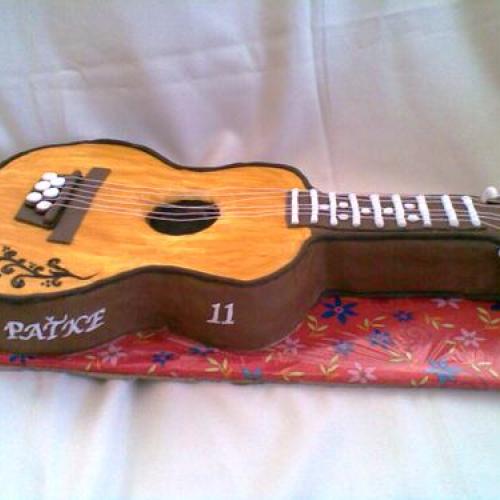 Gitara k narodeninám 