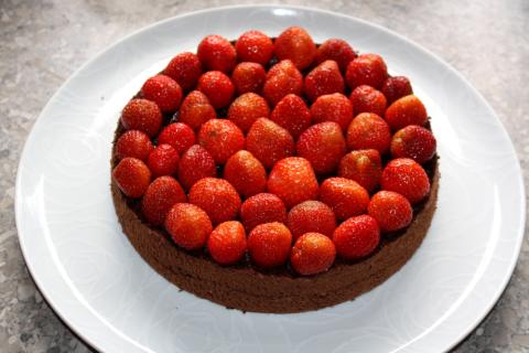Čokoládovo jahodová torta bez múky - recept postup 6