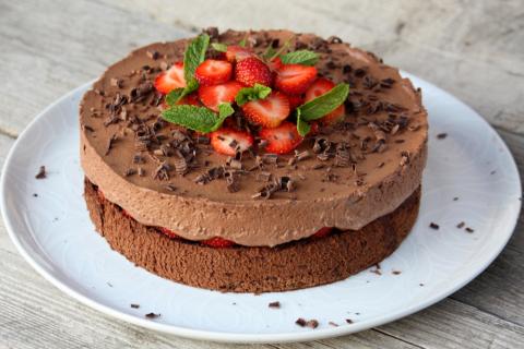 Čokoládovo jahodová torta bez múky - recept postup 10